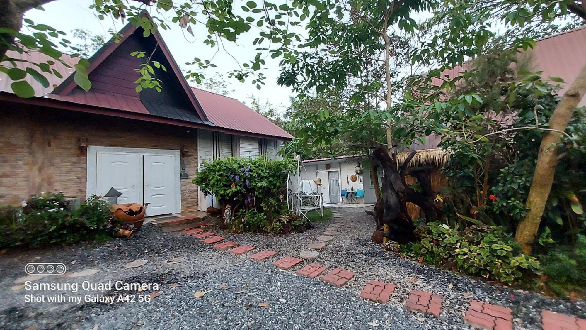 Village Homestay Udon Thani Exteriér fotografie